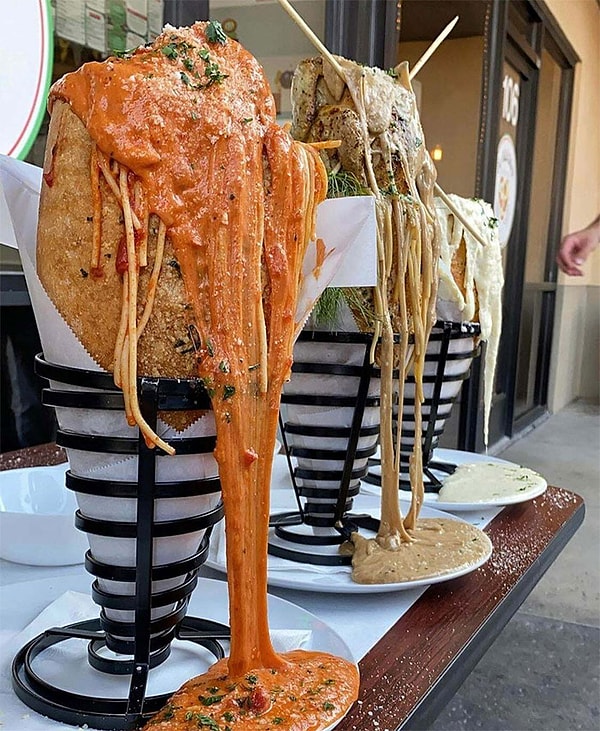 10. Хм, технически, обычные тарелки тут тоже задействованы, конечно...