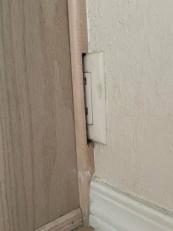 19. А вот и вариант с всего 1/3 розетки - не разгуляешься.