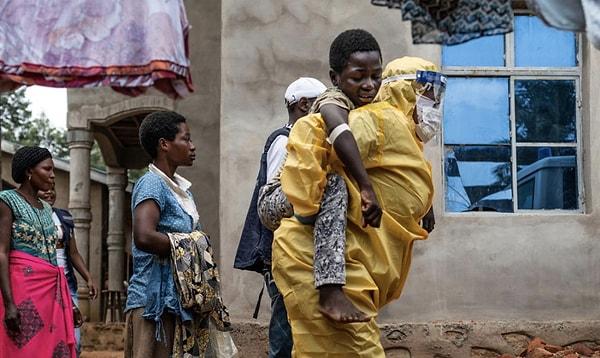 11. Dünya çapında bir kriz önlendi, ikinci Ebola salgını sona erdi.