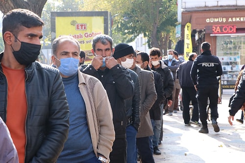 Şanlıurfa'da Korkutan Kalabalık! Çevik Kuvvet Ekipleri Yönlendirildi