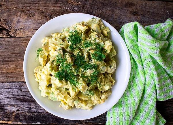 5. Avokadolu Patates Salatası Tarifi:
