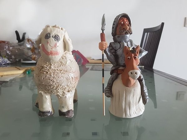 «До и после прохождения 4-х летнего курса по работе с керамикой»