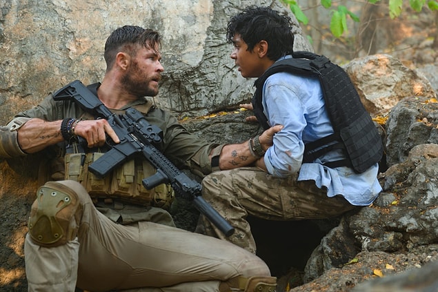 6. Russo kardeşler, Extraction filmi için bir sinematik evren kurmak istediklerini açıkladı.