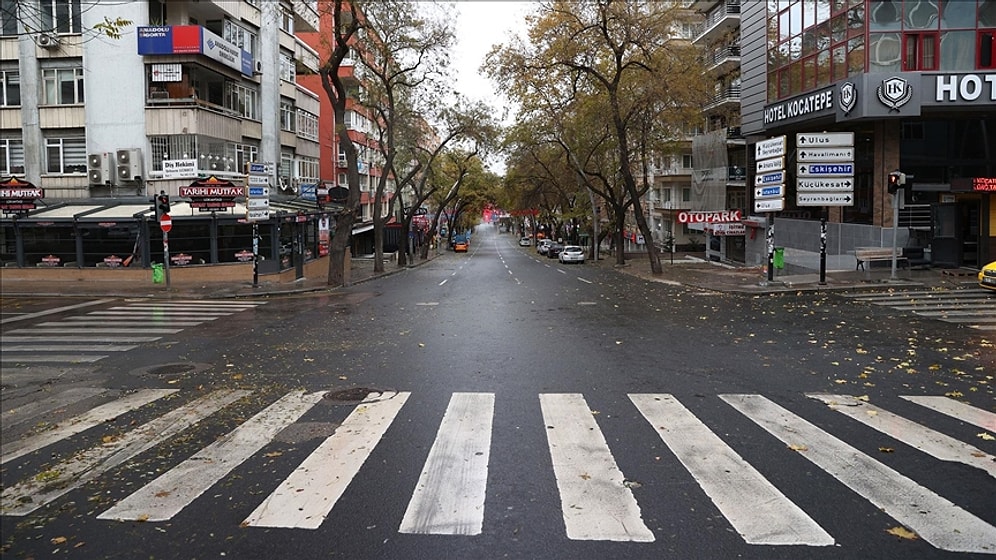 İçişleri'nden Sokağa Çıkma Kısıtlaması Açıklaması: 39 Bin 146 Kişi Hakkında İşlem Yapıldı