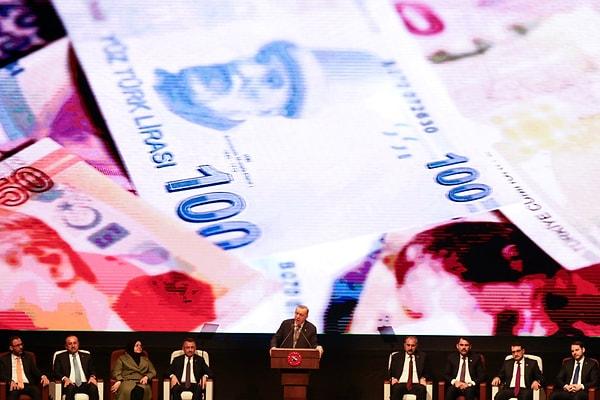 3 Kasım – Türk Lirası, yabancı para birimleri karşısında tarihinin en düşük seviyesini gördü
