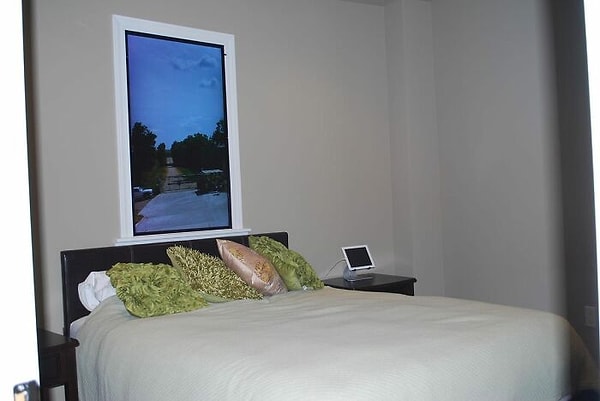 23. А спальни удобные и не похожи на те, что находятся под землей