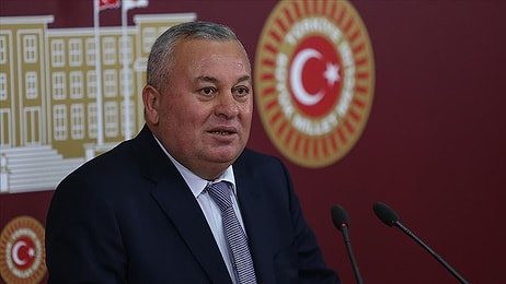 MHP'den İhraç Edilen Cemal Enginyurt Demokrat Parti'ye Katıldı