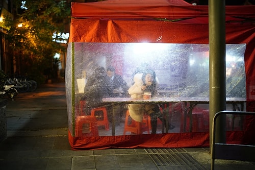 Salgının Merkeziydi: Wuhan'da Yaşam Normale Döndü, Gece Hayatı Yeniden Canlandı