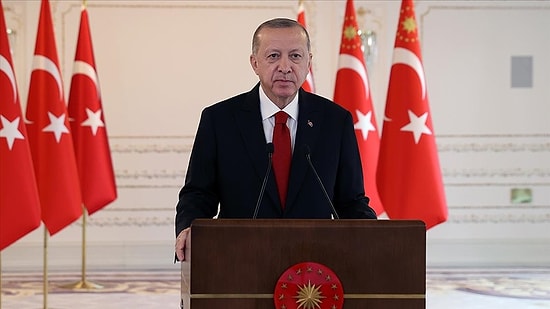 Erdoğan: 'Türkiye'nin Hedeflerine Yürümekten Vazgeçmemesi Birilerini Çıldırtıyor'