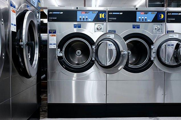 13. Aylık 3000 dolarlık dairelerde bile bodrum katında ortak çamaşır makinesi kullanılır.
