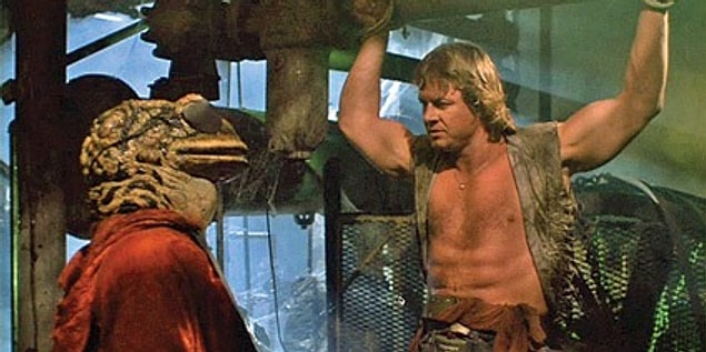 9. Hell Comes to Frogtown - Nükleer savaş sonrası evrimleşmiş pislik kurbağa adamlardan kadın kurtarma operasyonu!
