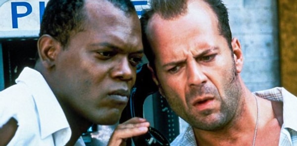 5. Bruce Willis ve Samuel L. Jackson. 1995👇