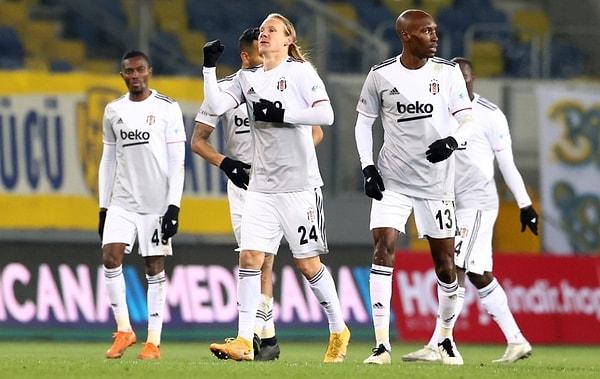 61.dakikada Ghezzal'ın kullandığı serbest vuruşta Vida iyi yükseldi ve Beşiktaş'ı öne geçiren golü attı.