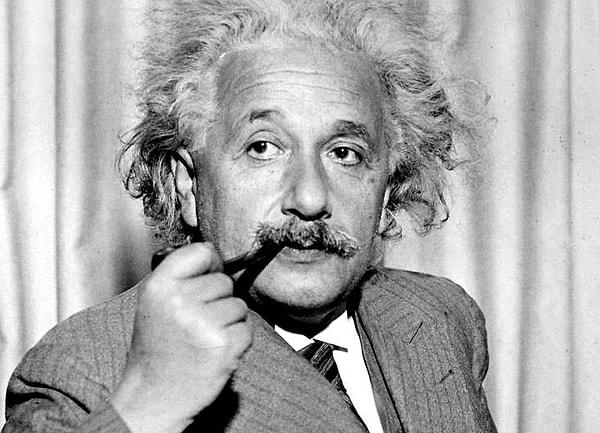 4. Albert Einstein'a İsrail'in cumhurbaşkanlığı için teklif götürülmüştü.