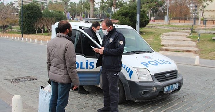 'Yasak Olduğunu Biliyorum Ama Gidecek Yerim Yok' Diyen Evsiz Vatandaşa Yasağı İhlal Ettiği İçin 3.150 TL Ceza