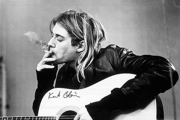 6. Kurt Cobain intihar etmemiş...