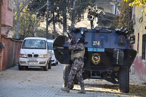 Vesile Dönmez Oğlu Tarafından Pompalı Tüfekle Öldürüldü