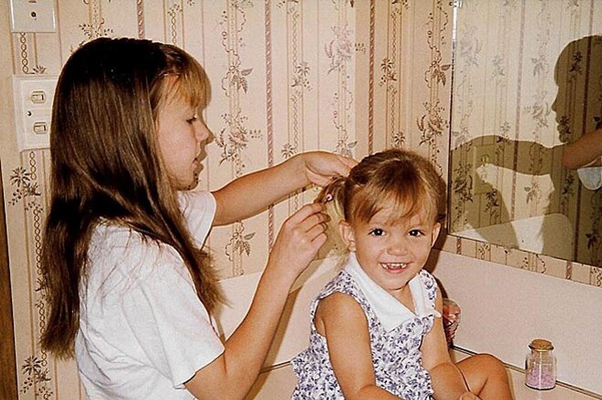 Бритни Спирс и ее сестра в детстве. Бритни Спирс и ее сестра.
