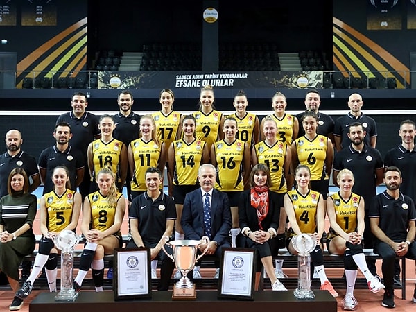 23. Vakıfbank Voleybol Takımı, Kadınlar FIVB Dünya Şampiyonası'nı en çok kazanan takım olarak Guinness Rekorlar Kitabı'na girdi.