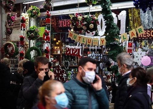 Bilim Kurulu Üyesi Özlü'den Yılbaşı Uyarısı: '15-20 Gün Sonra Bedel Öderiz'