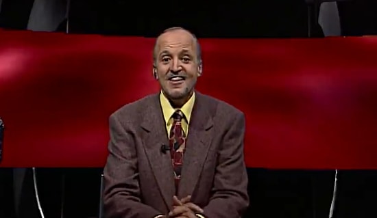 Mehmet Ali Birand ve Müjde Ar, 1995 Yılında İnterneti Anlatıyor: 'Tutsaklığı Baş Döndürücüdür'