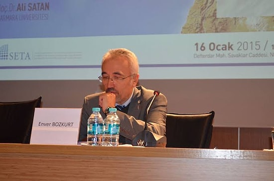 Dekan Enver Bozkurt'un Sınavda Kamera Açmak İstemeyen Öğrencilere 'Terörist Bozuntusu' Dediği İddiası