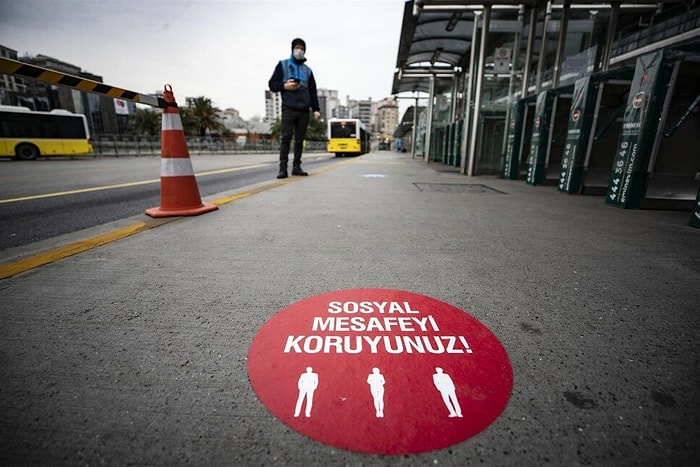 Kovid-19 Mutasyonu Sonunda Türkiye'ye de Sıçradı! İngiltere'den Yurda Girişler Durduruldu!