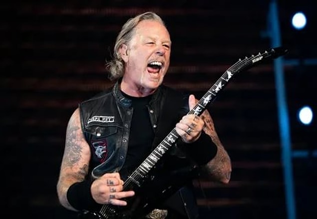 2. Load'ın kayıtları sırasında James'in babası vefat etmiştir.