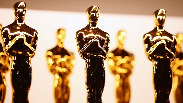 9. Son 7 En İyi Yönetmen Oscar ödülünün 5'ini Meksikalılar almıştır.