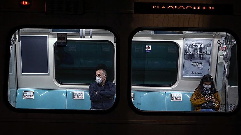 İstanbul'da Metro Ücretlerine Yapılacak Zam Ertelendi