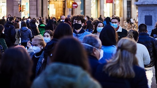 Bilim Kurulu Üyesi Turan: 'Aşı Olmak Hastalığın Bulaşmayacağı Anlamına Gelmez'