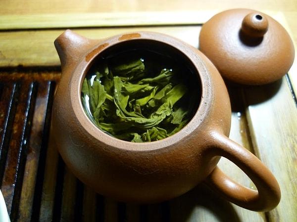 15. Uzmanlar yeşil çay tüketimini de öneriyor.