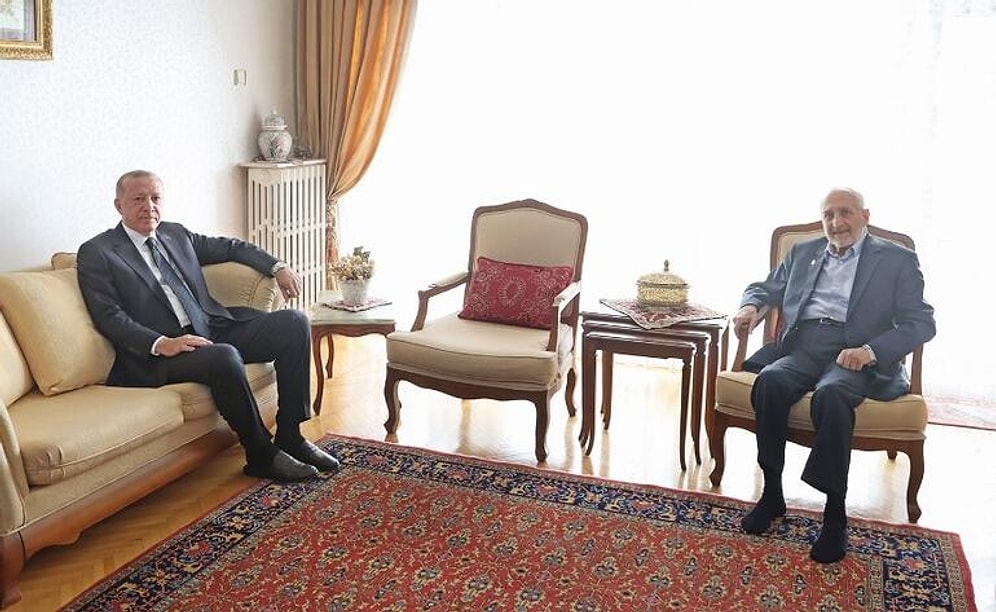 Selvi, Erdoğan'ın Asiltürk Ziyaretini Anlattı: 'Hiçbir Şey Olmasa Bile Kesinlikle Bir Şey Oldu'