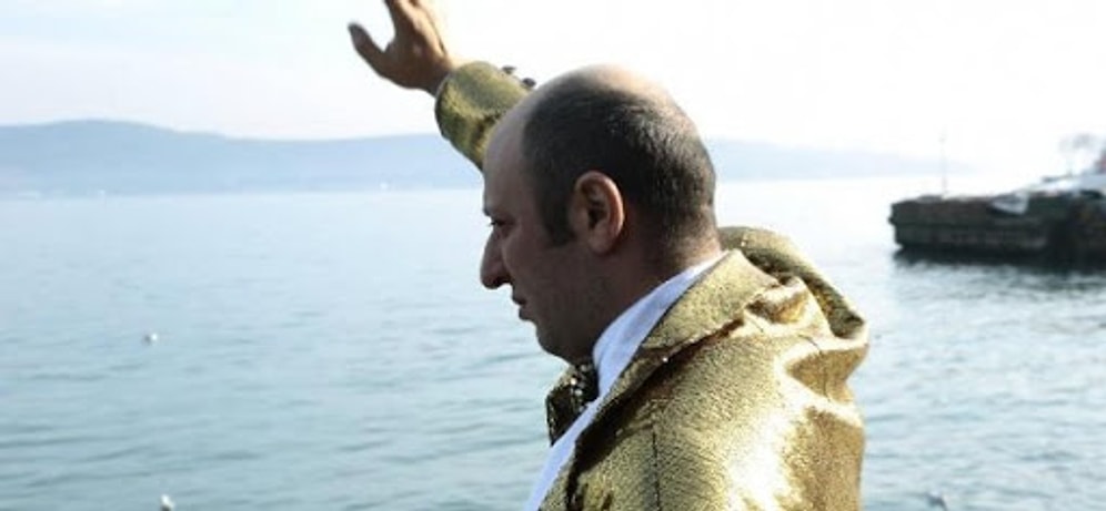 Mutlu Günler Sana Ne Kadar Uzak?