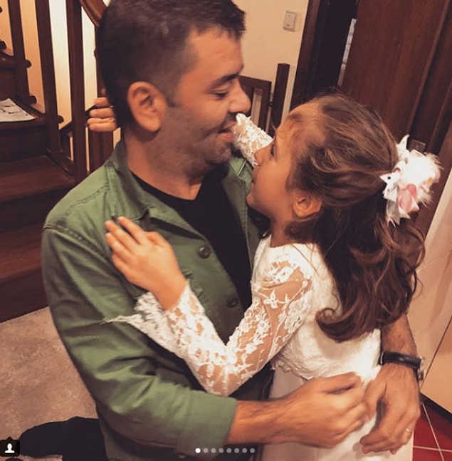 O günden beri de mutlulukları katlanarak arttı. Bülent Şakrak Ceyda Düvenci'nin hayat arkadaşı, kızı Melisa'nın ise en yakın arkadaşı ve babası olmuştu.