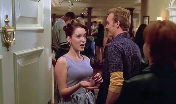 17. У подростков дома постоянно устраиваются массовые вечеринки