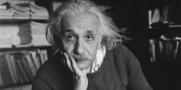 14. "Zekası ile övünen kişi, hücresinin genişliği ile övünen mahkuma benzer" demiş Einstein. Kısacası zeki olmak, huzura erişilecek yolda önünüzdeki en önemli engeldir...