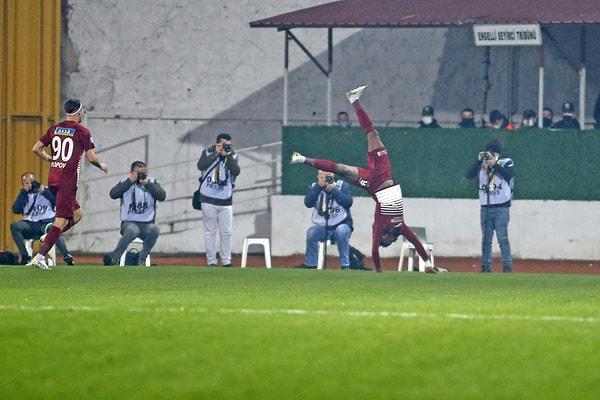 23. dakikada Hatayspor golcü futbolcusu Boupendza'nın attığı golle 2-1 öne geçti. Bu golle Boupendza, Süper Lig'deki 15. maçında 12. golünü atmış oldu.