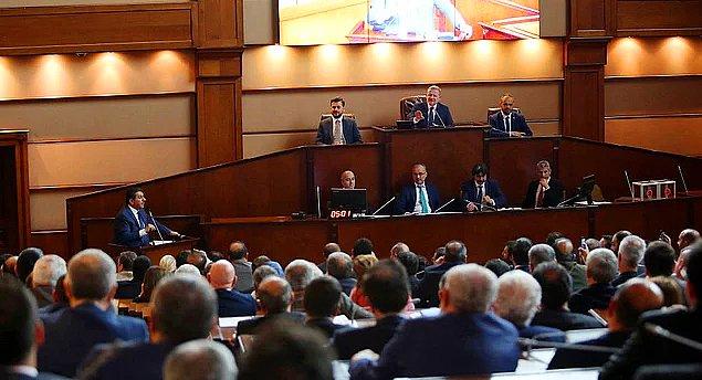 2. İstanbul Büyükşehir Belediye Meclisi'nde cemevlerine ibadethane statüsü verilmesi teklifi AKP ve MHP'nin oylarıyla reddedildi.