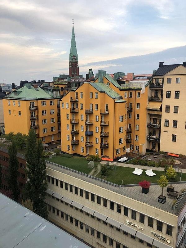 5. Binaların üstüne yapılan binalar, Stockholm.