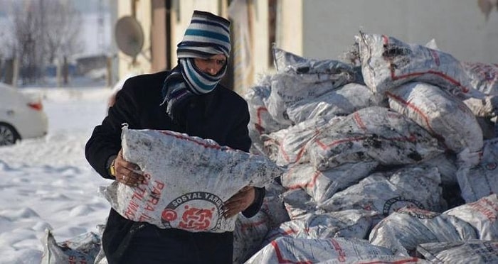 Muhtaç Ailelere Kömür Yardımı Bu Yıl Da Devam Edecek