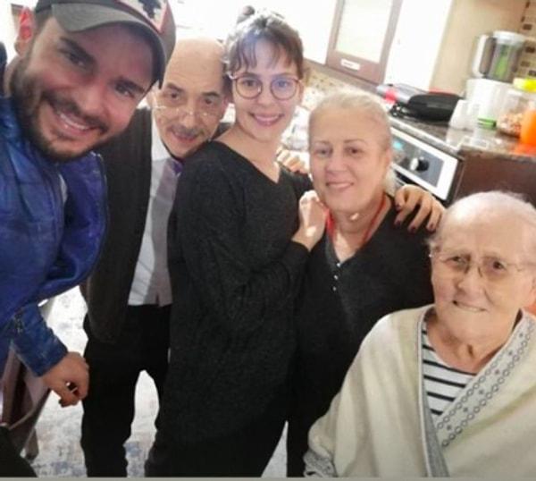 9. Berk Oktay, sevgilisi Yıldız Çağrı Atiksoy'un ailesini ziyaret etti!