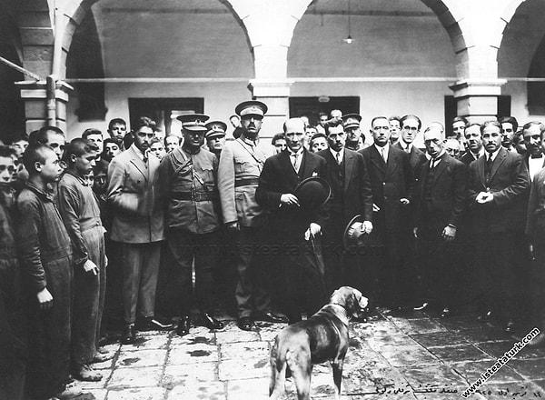 Ancak der Atatürk... "Milleti gerçek iyileşme yolunda yürümekten alıkoymak isteyenlere sert ve amansız olmak eğilimindeyiz."