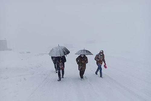 Kartpostallık Manzaralar Oluştu: Tüm Yurttan Objektiflere Yansıyan Kar Görüntüleri