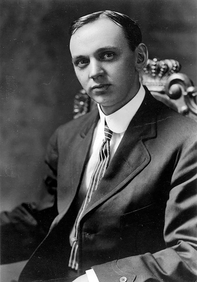 Edgar Cayce'nin birkaç kehaneti şu şekildeydi;