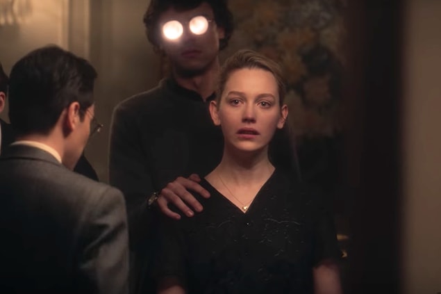 48. The Haunting of Bly Manor - 7,4