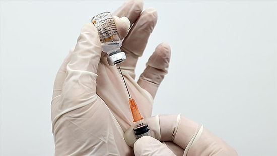 85 Yaş Üzerindekiler ile Eczane Çalışanları Kovid-19'A Karşı Aşılanmaya Başlandı