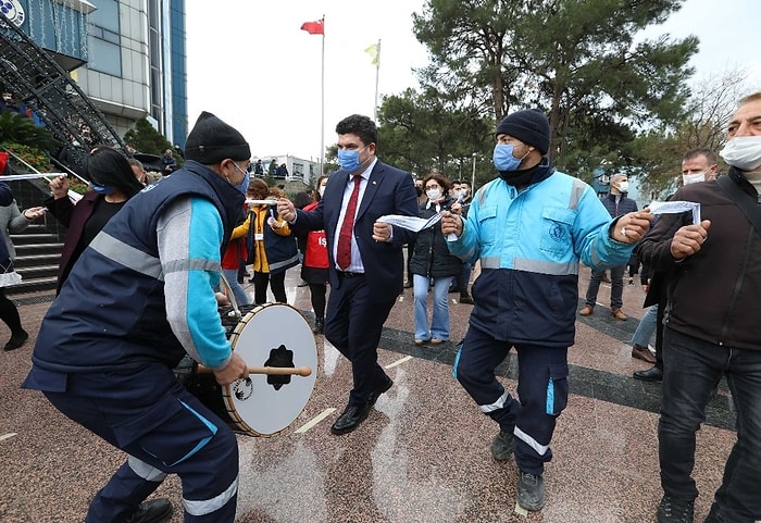 CHP'li Belediye En Düşük Ücreti 5 Bin TL Yaptı, İşçiler Bayram Etti