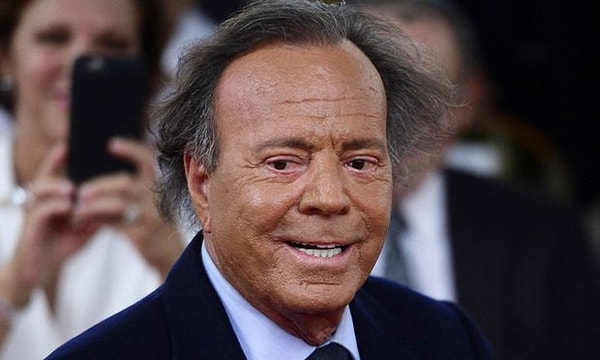 Julio Iglesias