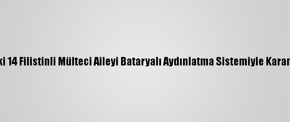İhh, Lübnan'daki 14 Filistinli Mülteci Aileyi Bataryalı Aydınlatma Sistemiyle Karanlıktan Kurtardı